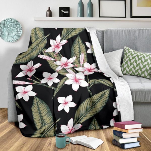 Flower Plumeria Floral Tree Pattern Printed Fleece Blanket - Image 3